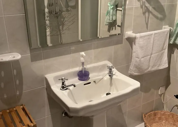 Merzuq House בית אירוח *